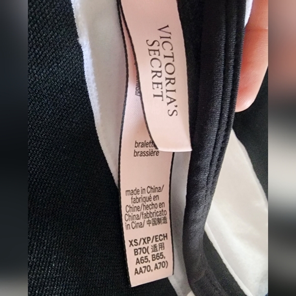 Victoria’s Secret Seamless Unlined Logo Racerback Bralette Size XS - Picture 4 of 4